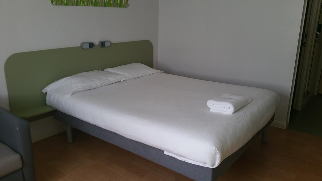 Ibis Budget נאטספורד מראה חיצוני תמונה
